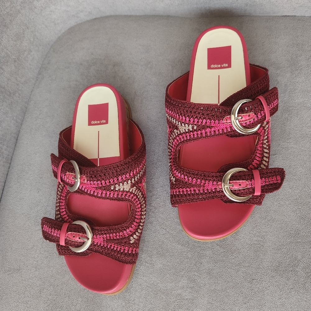 Dolce Vita Sandals 9.5 Red Pink Crochet Ralli Slides Buckle Comfy Chunky New$125